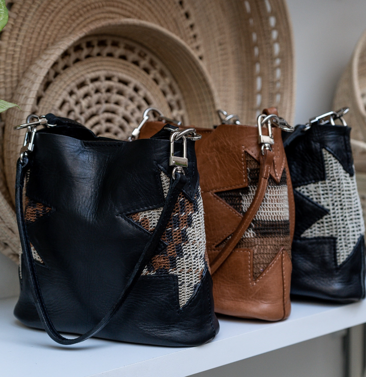 Lisa Crossbody Bag