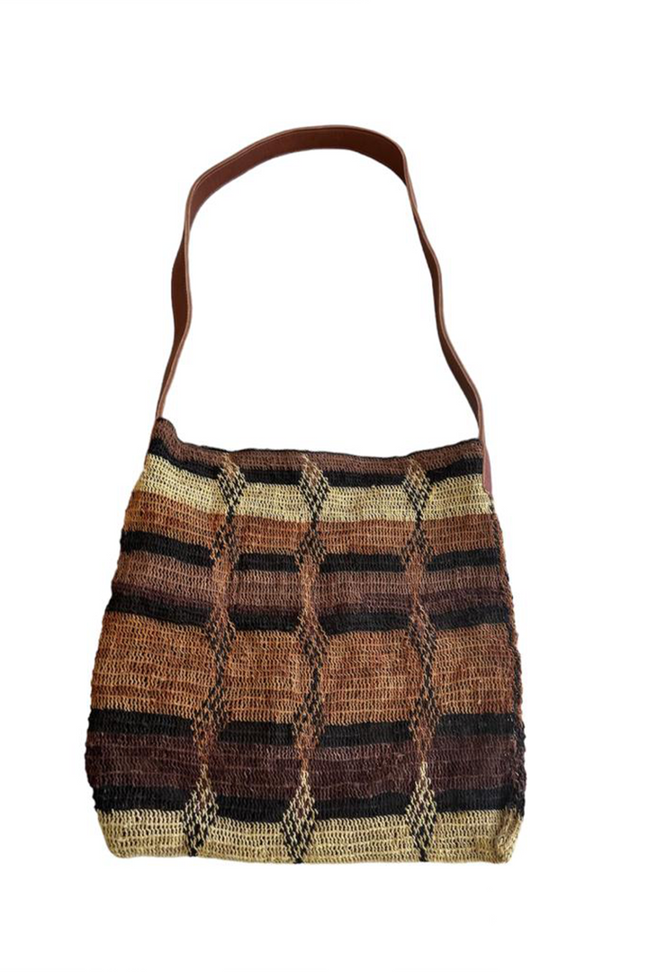 Susana Chaguar Handbag with leather stripes. Hand Matters