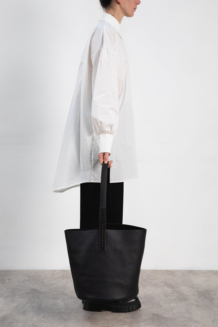 Hand Matters. Black leather bag. High quality leather from Argentina