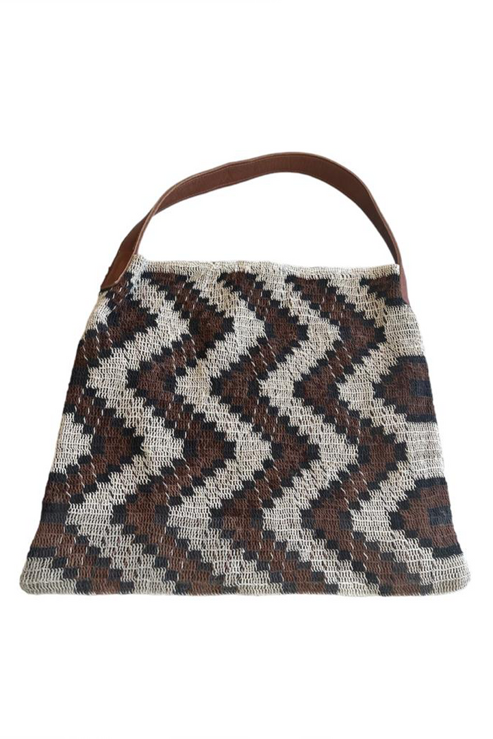 Elegant Susana Chaguar Handbag. Hand Matters