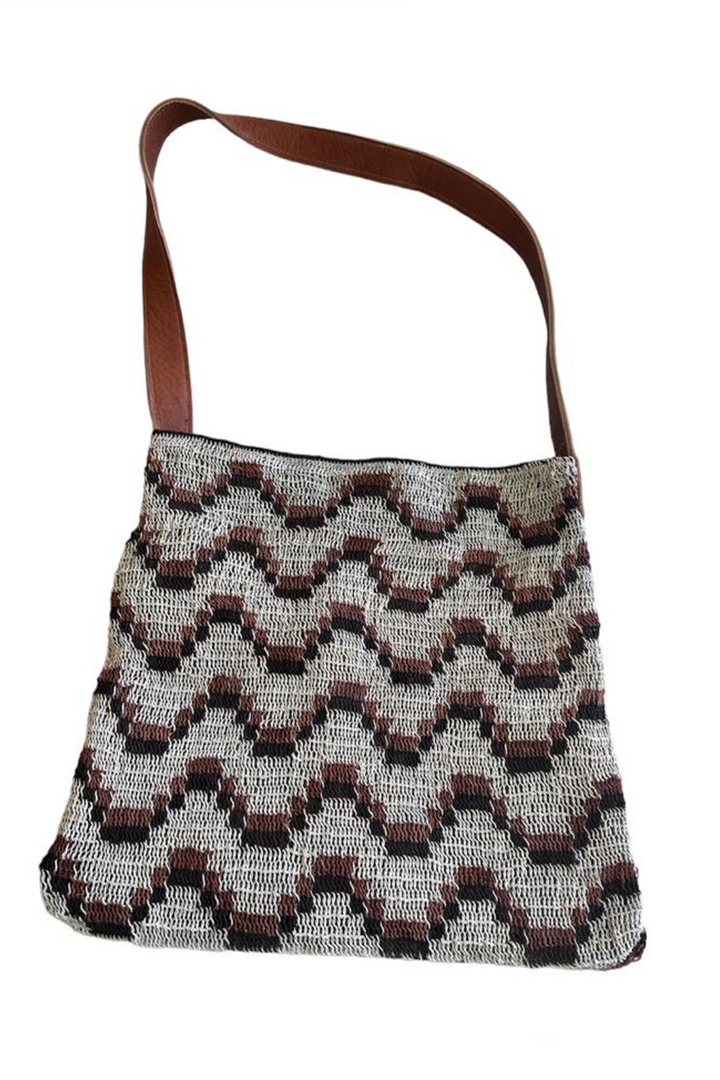 Susana Chaguar Handbag. Hand Matters