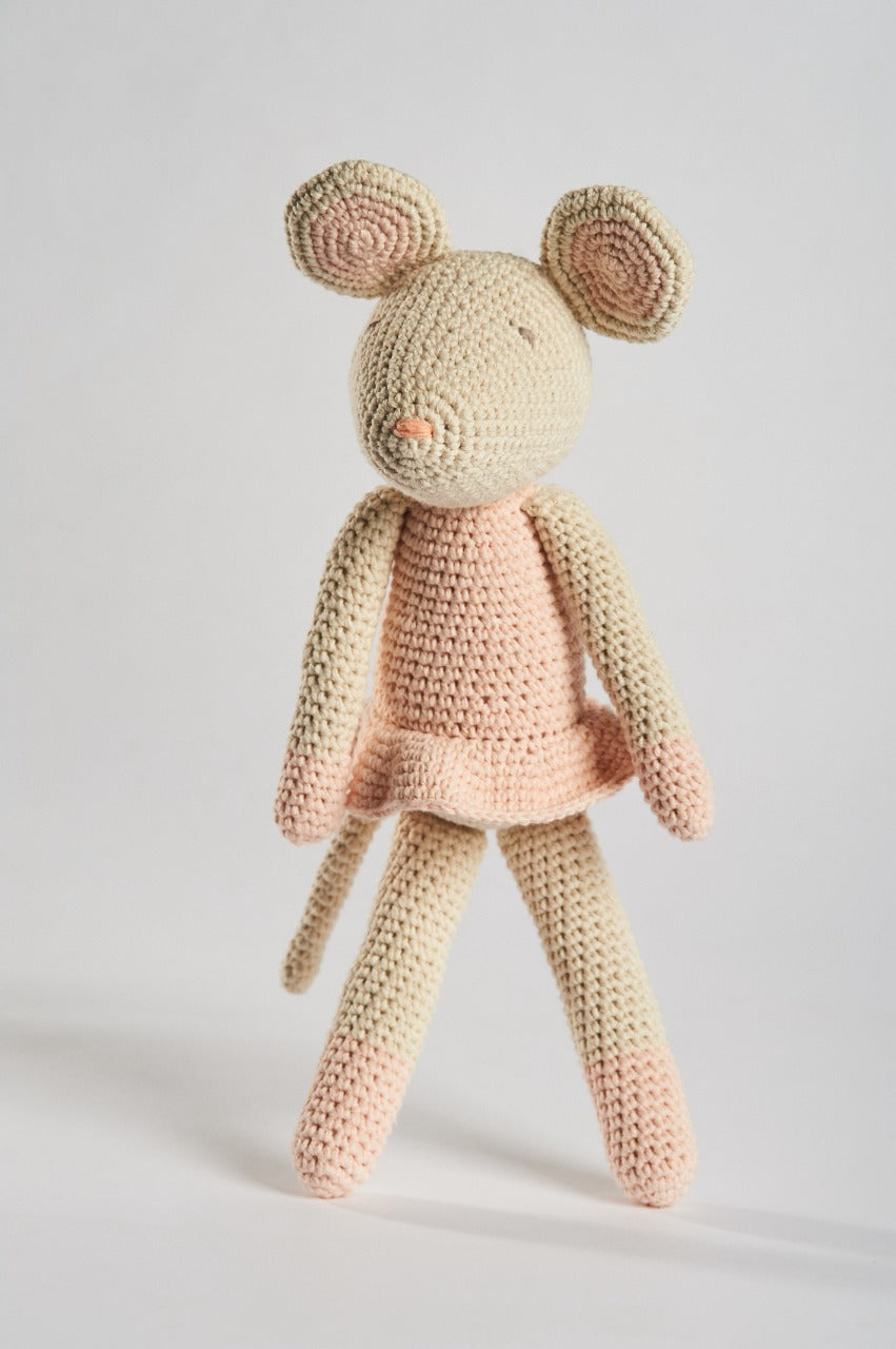 Hand Matters. Crochet Mouse Pink