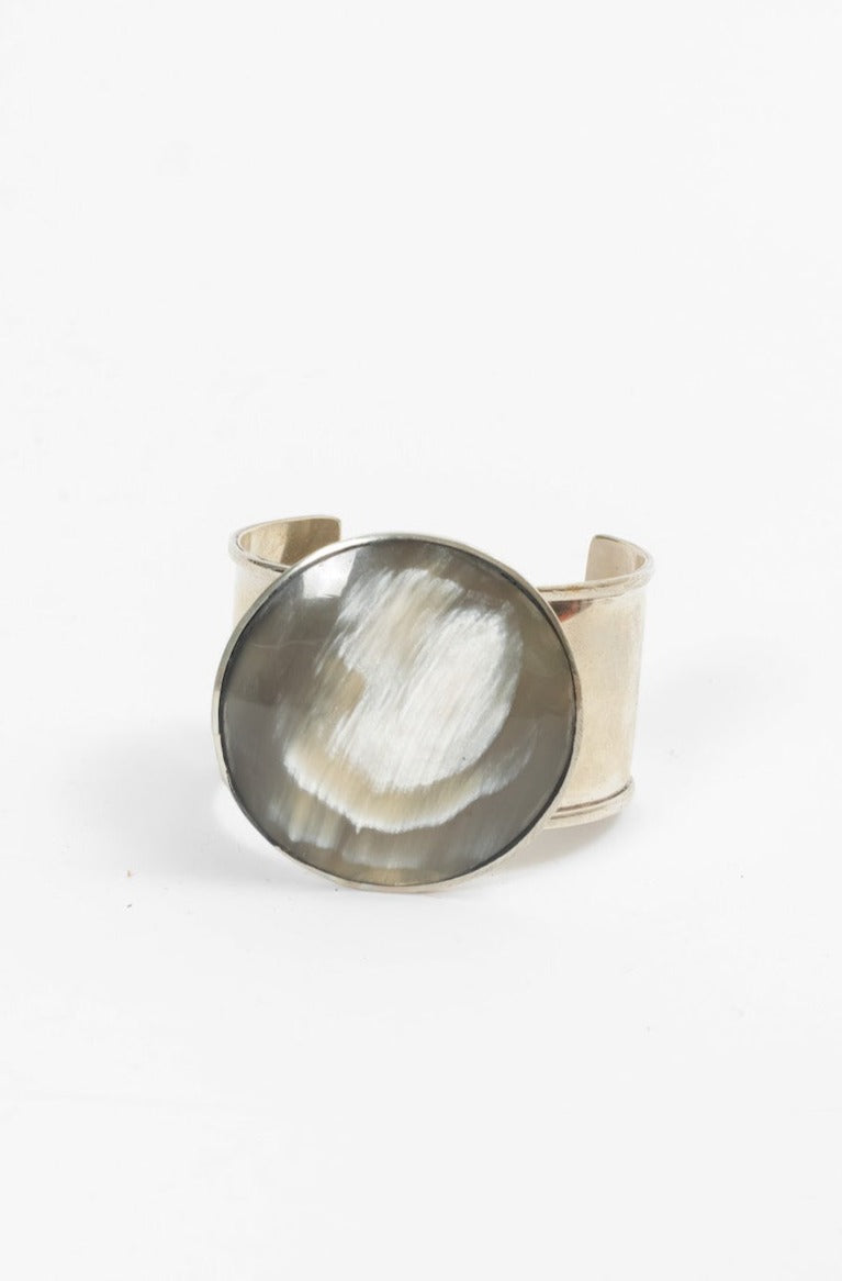 Alpaca Natural Bracelet Hand Matters. White and grey